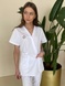 Женская медицинская куртка хирургическая 15-03 белая с вышивкой зубки