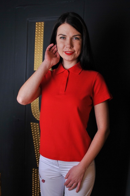 Женская футболка-поло с коротким рукавом красная
