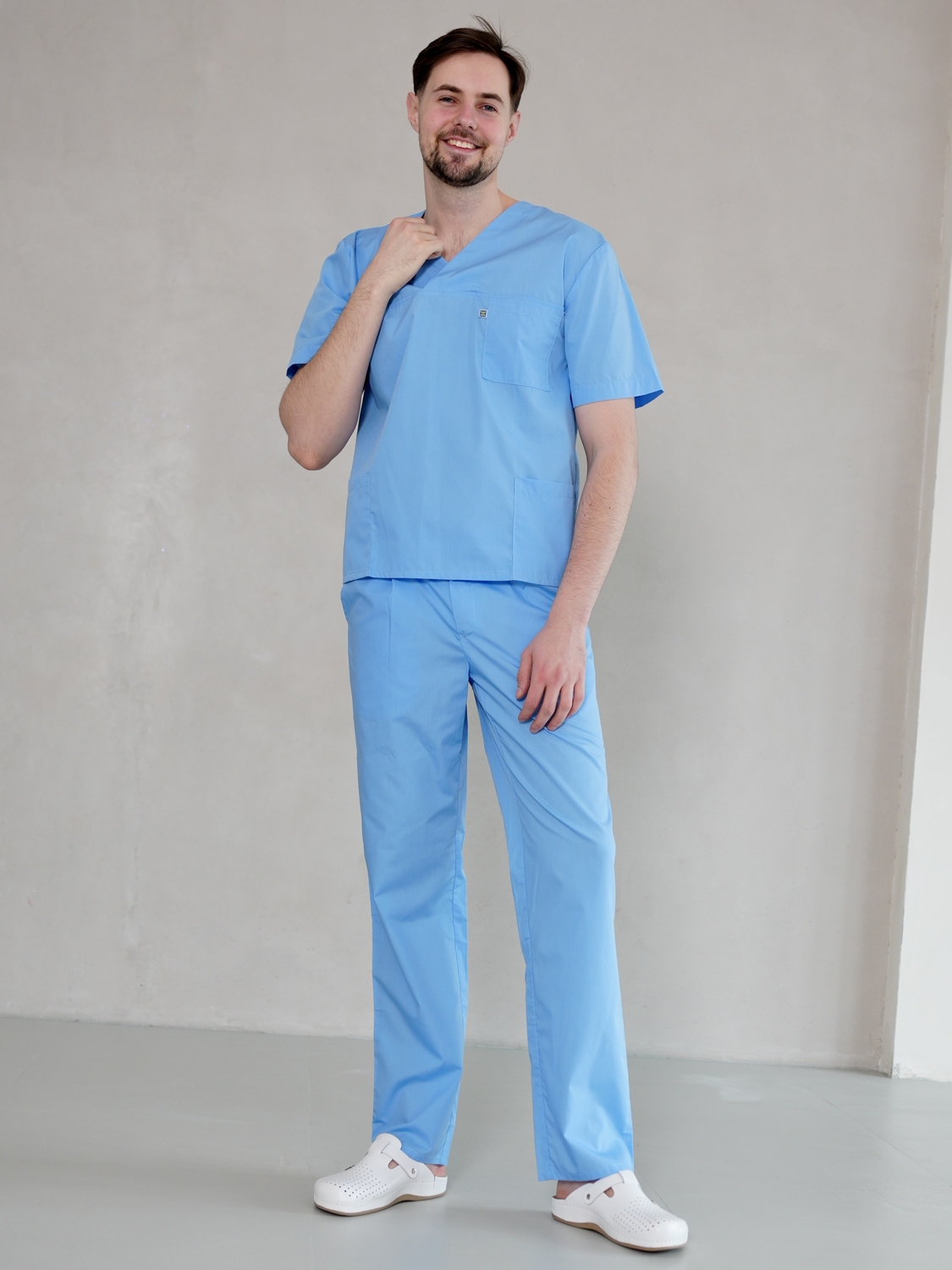 Мужской хирургический костюм 13-06 голубой