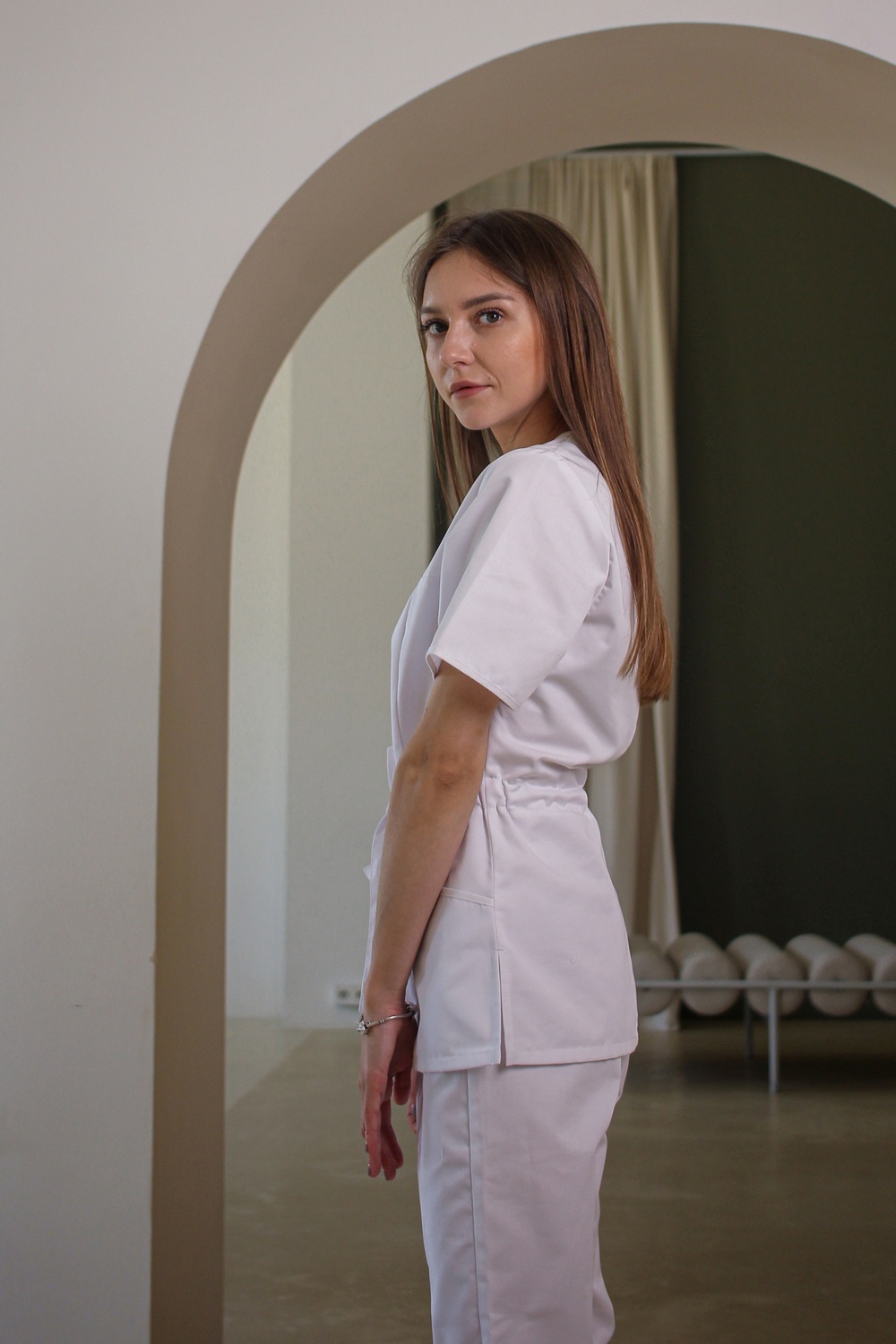 Женская медицинская куртка с коротким рукавом 19-01 белая